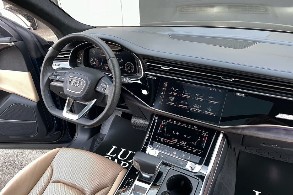 Продам Audi Q8 55 TFSI S-line 2019 года в Киеве