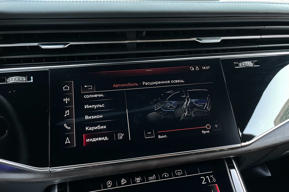 Продам Audi Q8 55 TFSI S-line 2019 года в Киеве