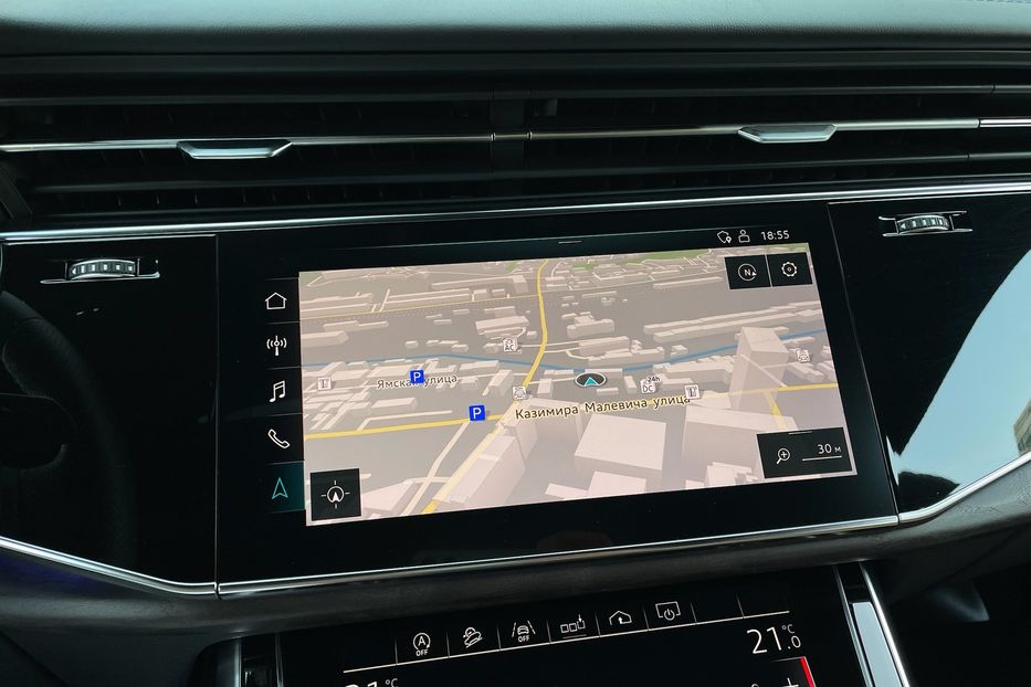 Продам Audi Q8 55 TFSI S-line 2019 года в Киеве