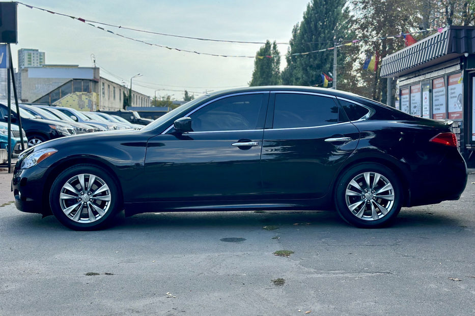 Продам Infiniti M37 2012 года в Киеве