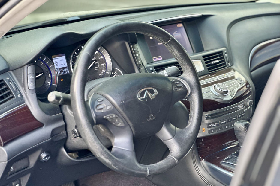 Продам Infiniti M37 2012 года в Киеве