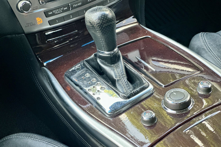 Продам Infiniti M37 2012 года в Киеве