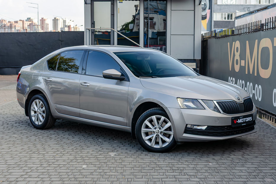 Продам Skoda Octavia A7 2.0TDI DSG 2017 года в Киеве