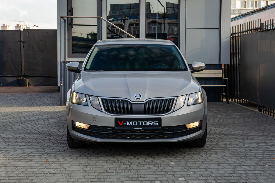 Продам Skoda Octavia A7 2.0TDI DSG 2017 года в Киеве
