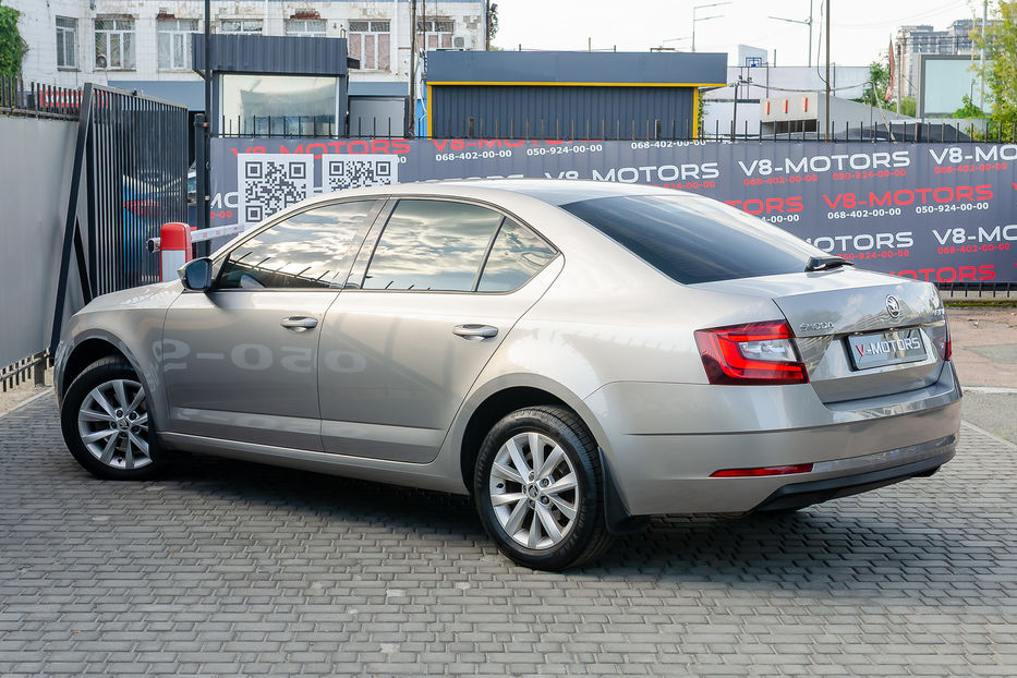 Продам Skoda Octavia A7 2.0TDI DSG 2017 года в Киеве