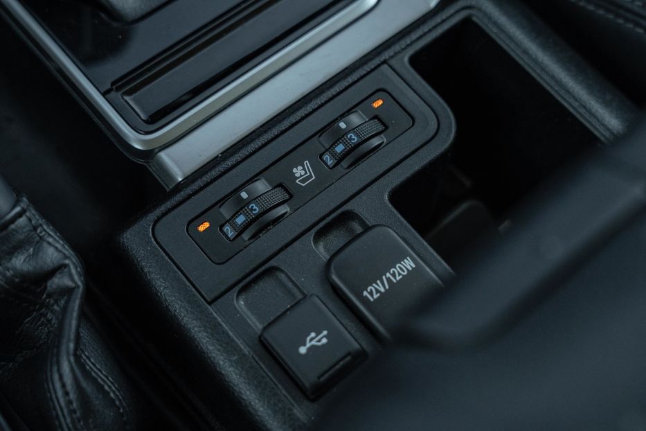 Продам Toyota Land Cruiser Prado AWD 2020 года в Черновцах