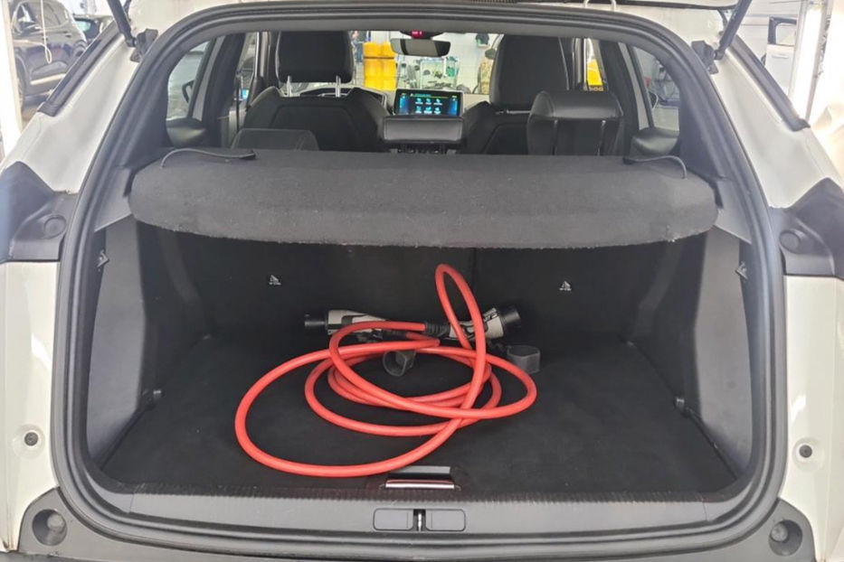 Продам Peugeot 2008 GT EV 50кв авто в дорозі  2020 года в Львове