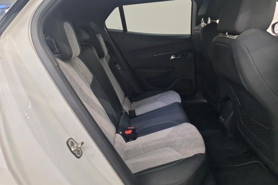 Продам Peugeot 2008 GT EV 50кв авто в дорозі  2020 года в Львове