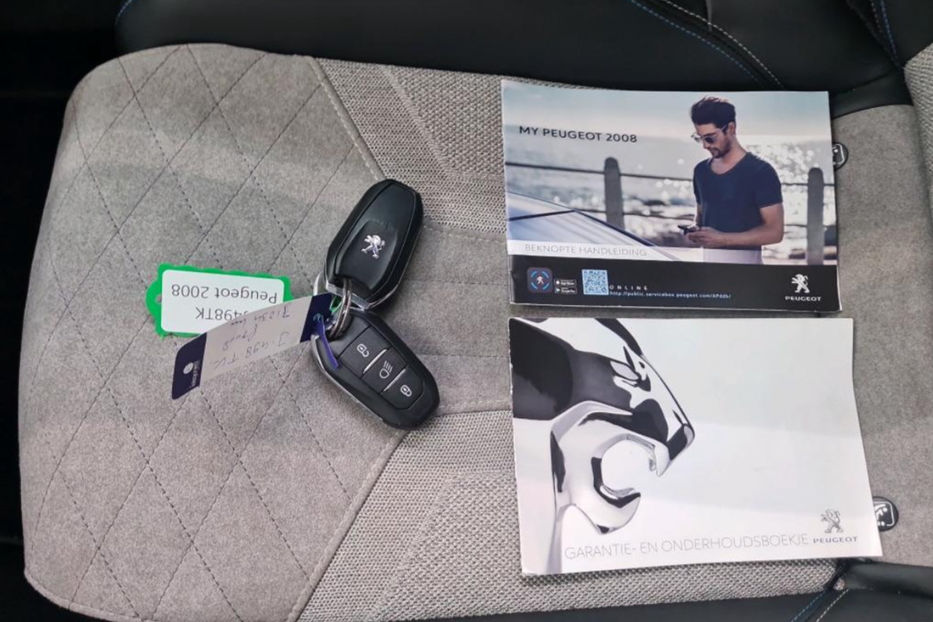 Продам Peugeot 2008 GT EV 50кв авто в дорозі  2020 года в Львове