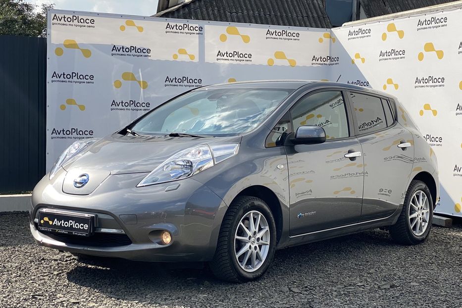 Продам Nissan Leaf 2015 года в Луцке