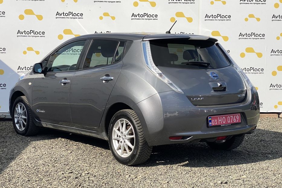 Продам Nissan Leaf 2015 года в Луцке