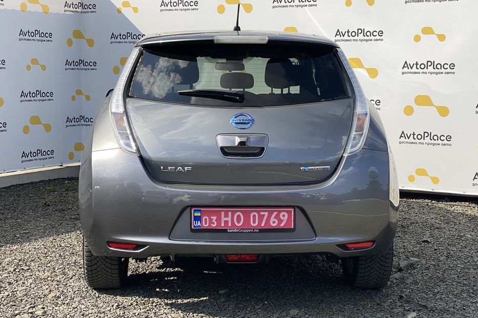 Продам Nissan Leaf 2015 года в Луцке