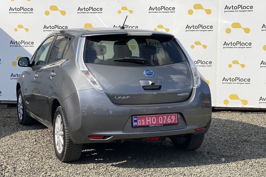 Продам Nissan Leaf 2015 года в Луцке