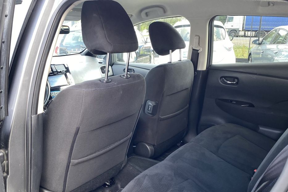 Продам Nissan Leaf 2015 года в Луцке