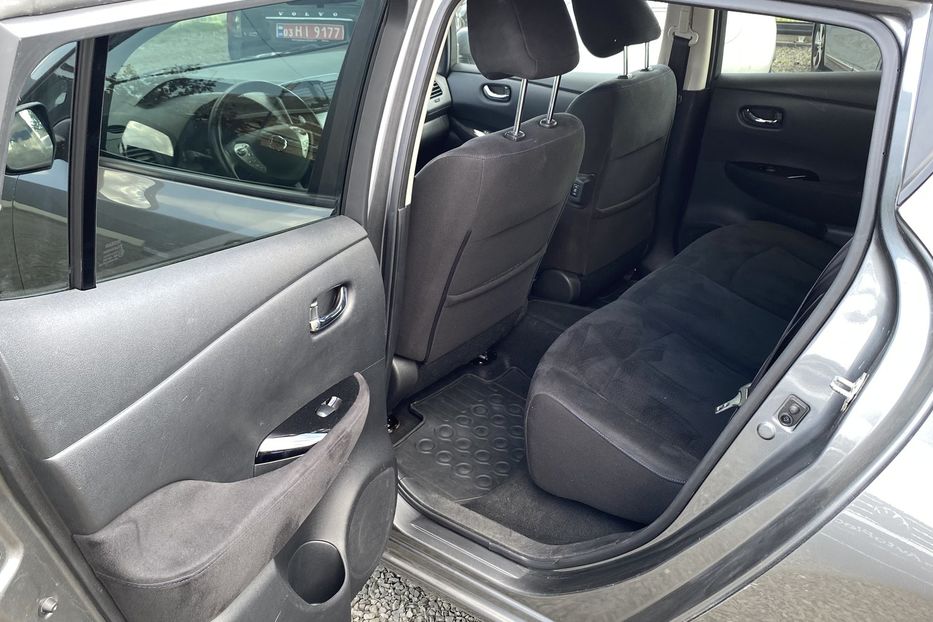 Продам Nissan Leaf 2015 года в Луцке