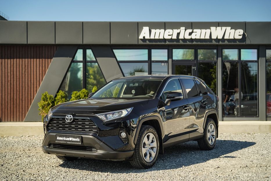 Продам Toyota Rav 4 2020 года в Черновцах