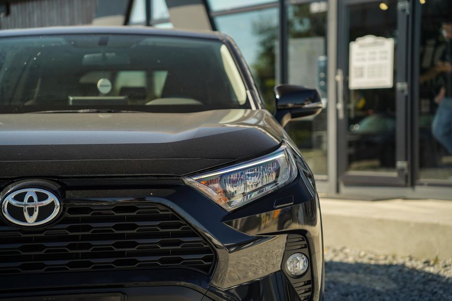Продам Toyota Rav 4 2020 года в Черновцах