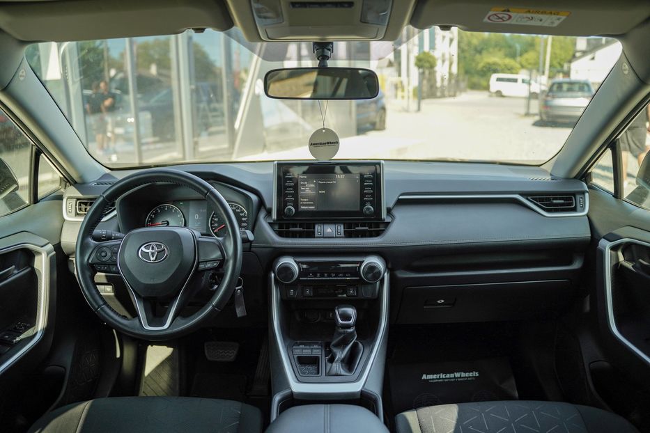 Продам Toyota Rav 4 2020 года в Черновцах
