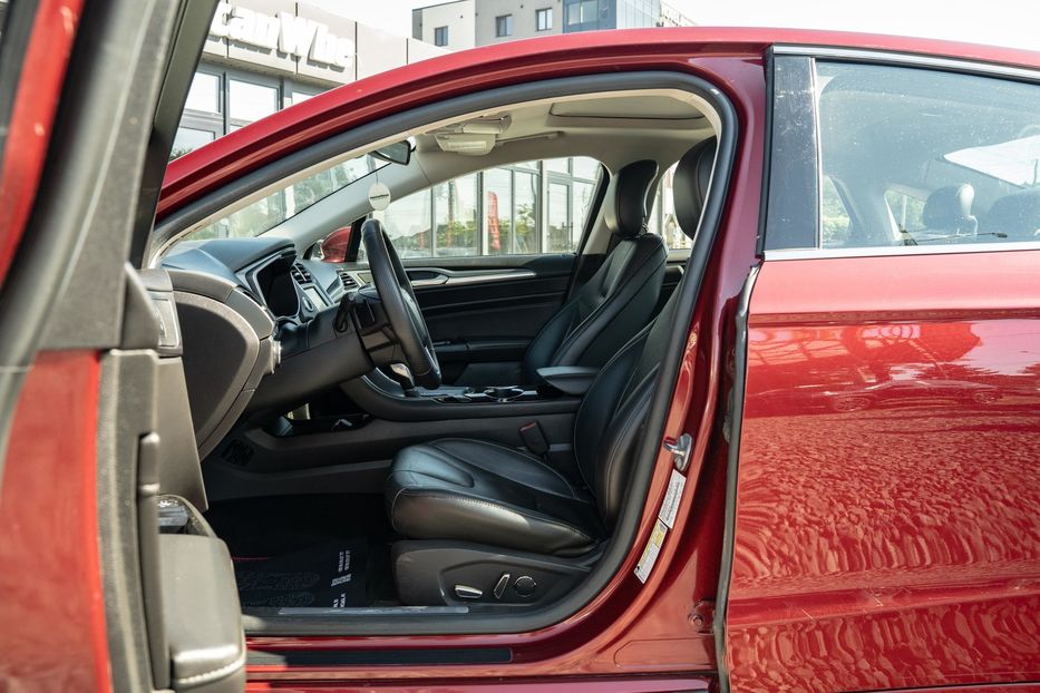 Продам Ford Fusion Titanium 2014 года в Черновцах