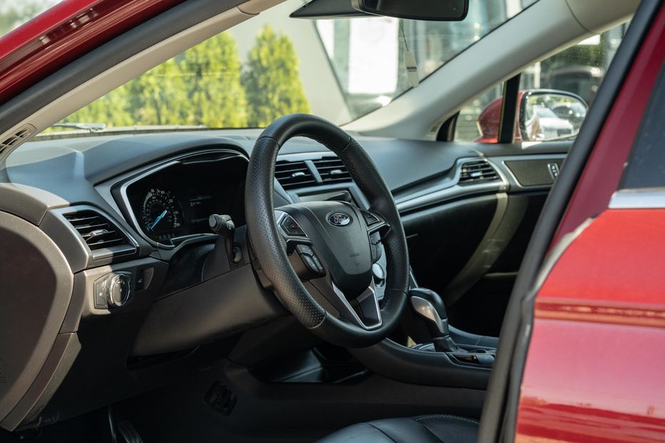 Продам Ford Fusion Titanium 2014 года в Черновцах