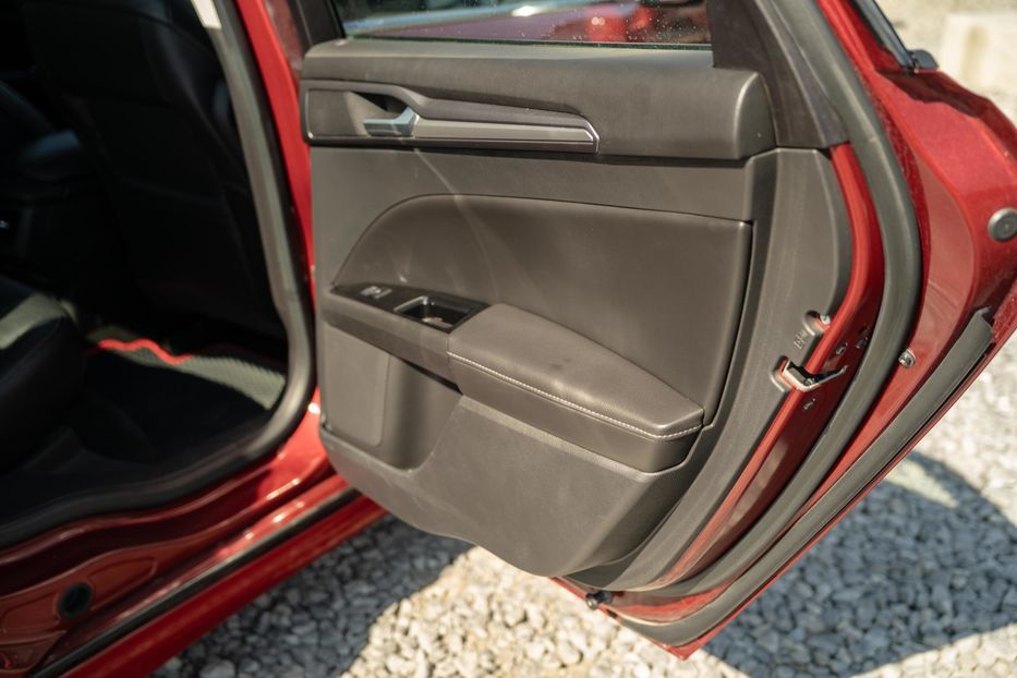 Продам Ford Fusion Titanium 2014 года в Черновцах