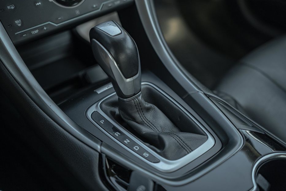 Продам Ford Fusion Titanium 2014 года в Черновцах
