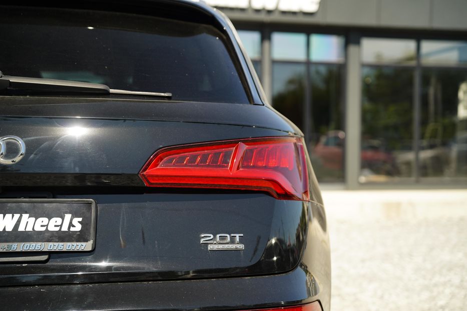 Продам Audi Q5 Premium 2017 года в Черновцах