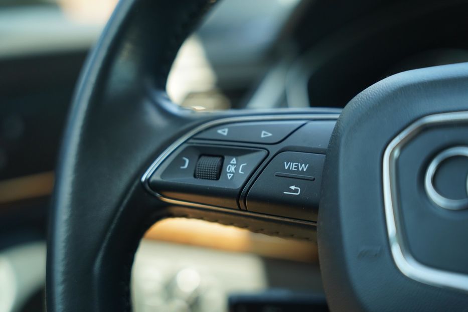 Продам Audi Q5 Premium 2017 года в Черновцах