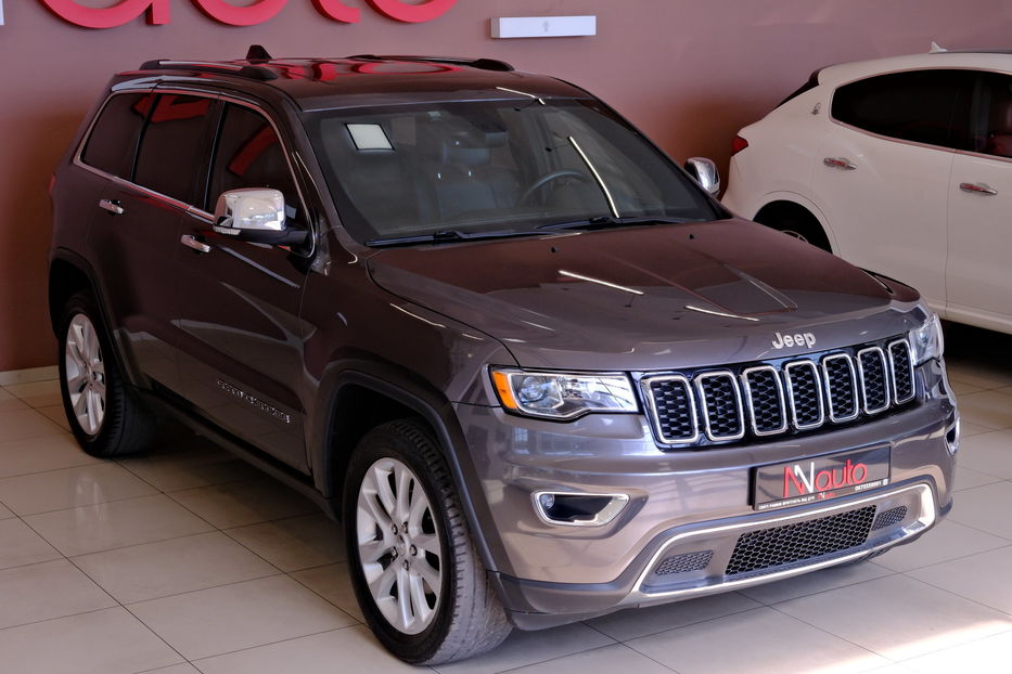 Продам Jeep Grand Cherokee 2017 года в Одессе