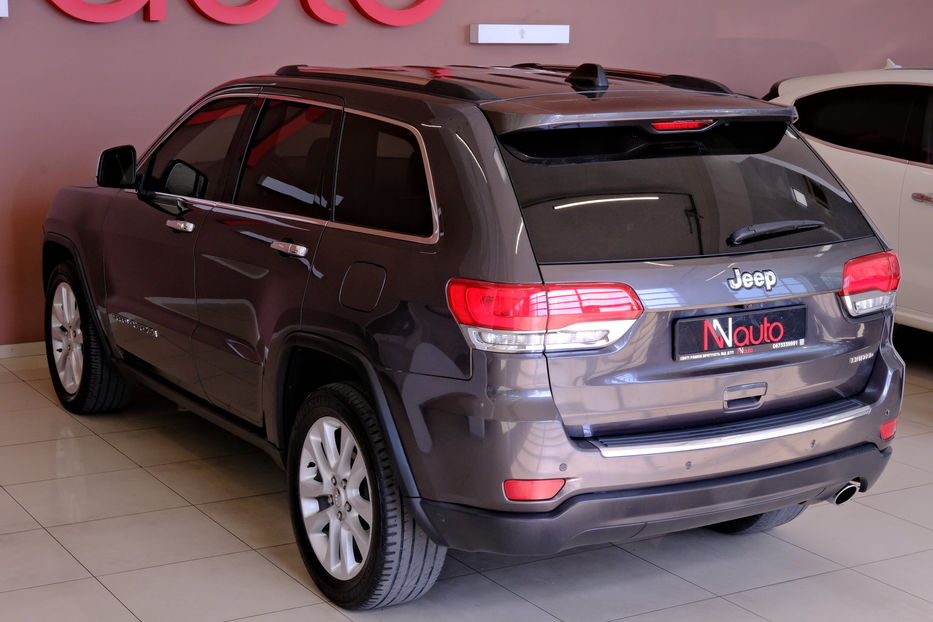 Продам Jeep Grand Cherokee 2017 года в Одессе