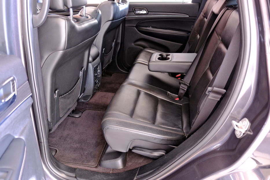 Продам Jeep Grand Cherokee 2017 года в Одессе