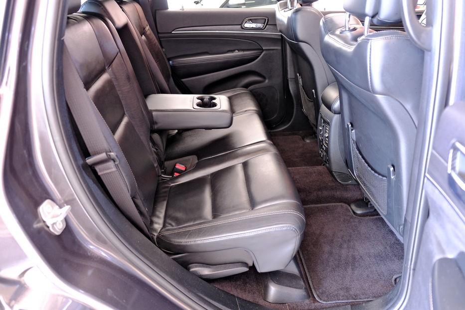 Продам Jeep Grand Cherokee 2017 года в Одессе