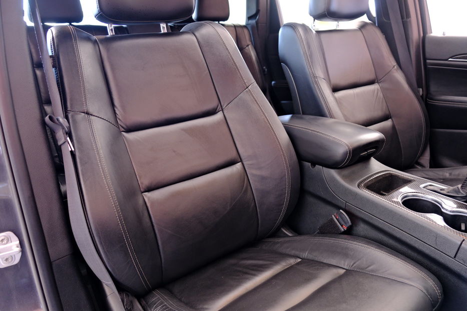 Продам Jeep Grand Cherokee 2017 года в Одессе