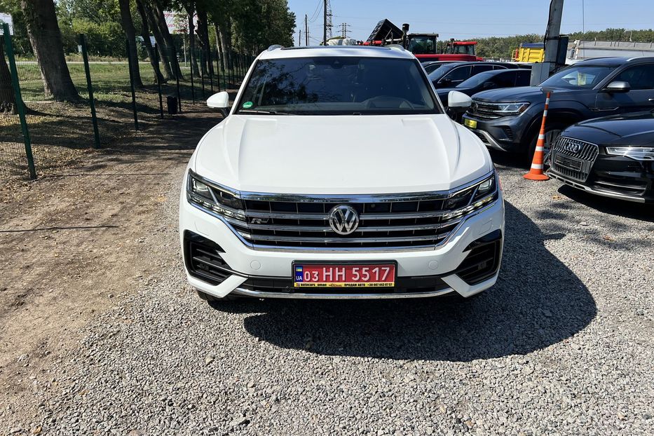 Продам Volkswagen Touareg 2019 года в г. Умань, Черкасская область