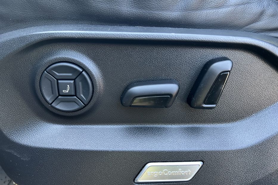 Продам Volkswagen Touareg 2019 года в г. Умань, Черкасская область
