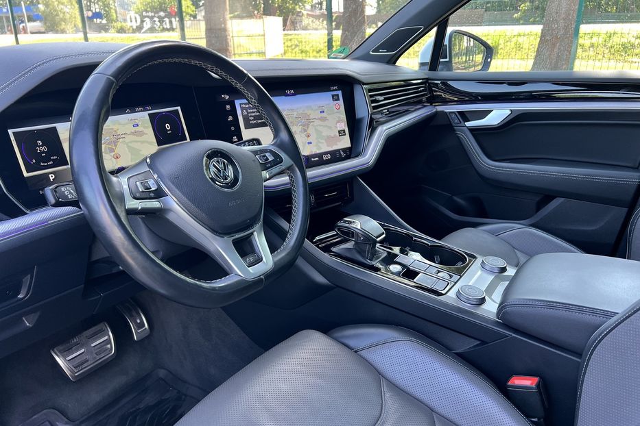 Продам Volkswagen Touareg 2019 года в г. Умань, Черкасская область