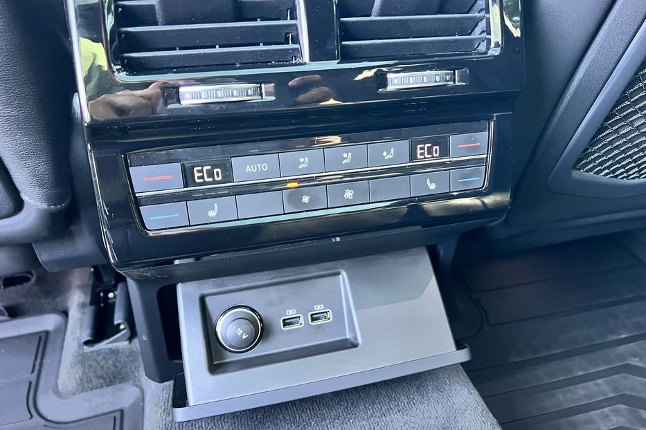 Продам Volkswagen Touareg 2019 года в г. Умань, Черкасская область