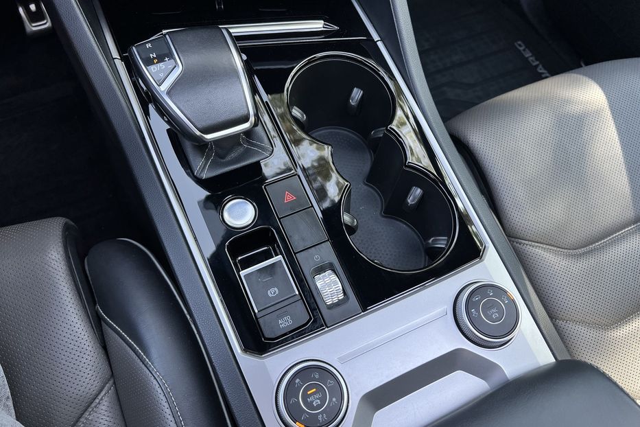 Продам Volkswagen Touareg 2019 года в г. Умань, Черкасская область