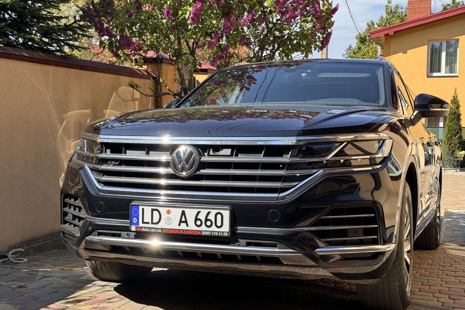 Продам Volkswagen Touareg Volkswagen TOUAREG 3, 0 л TDI  2020 года в Львове
