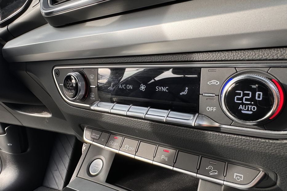 Продам Audi Q5 2020 года в Львове