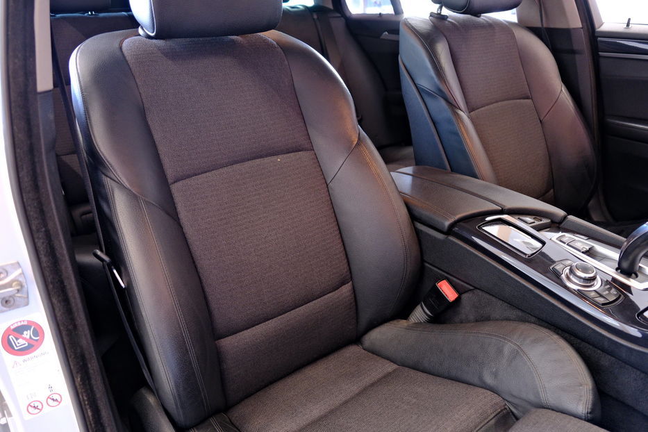 Продам BMW 520 2011 года в Одессе