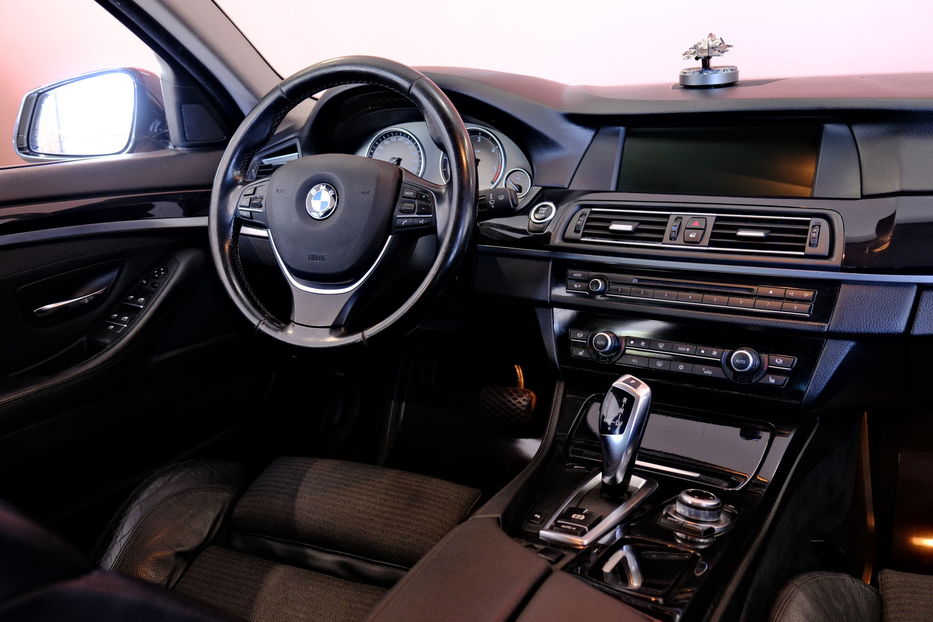 Продам BMW 520 2011 года в Одессе