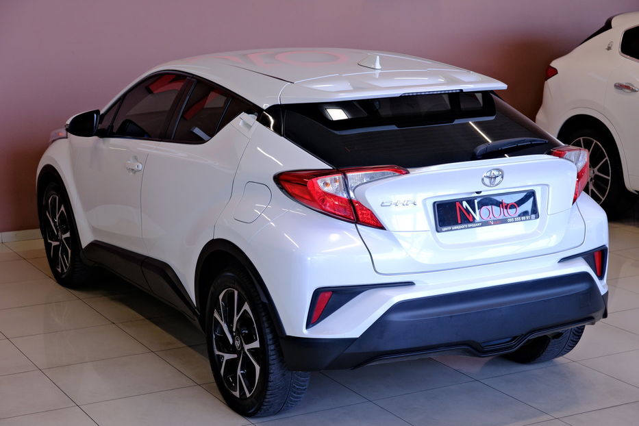 Продам Toyota C-HR 2017 года в Одессе