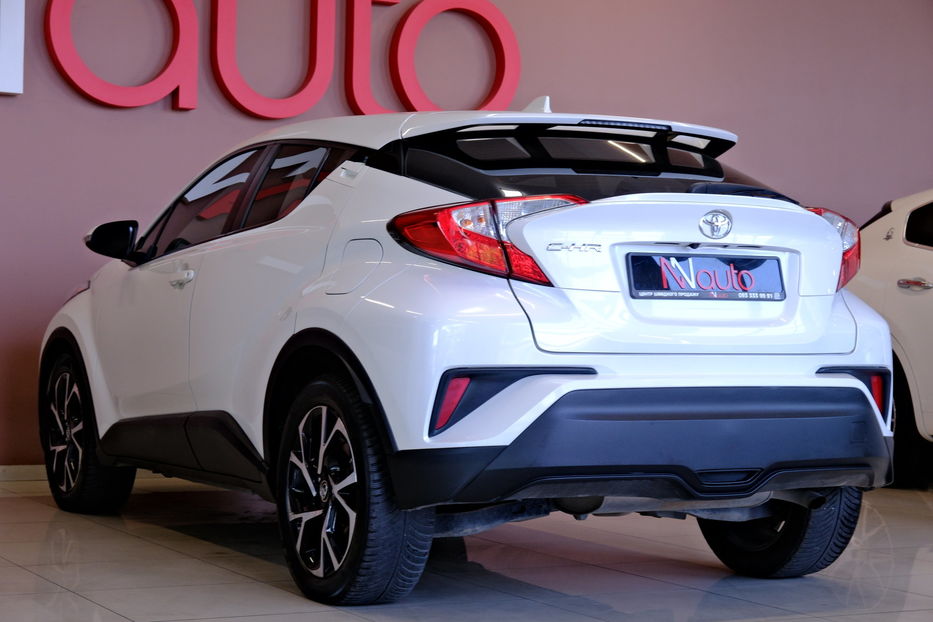 Продам Toyota C-HR 2017 года в Одессе