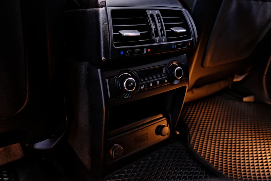 Продам BMW X5 2013 года в Одессе