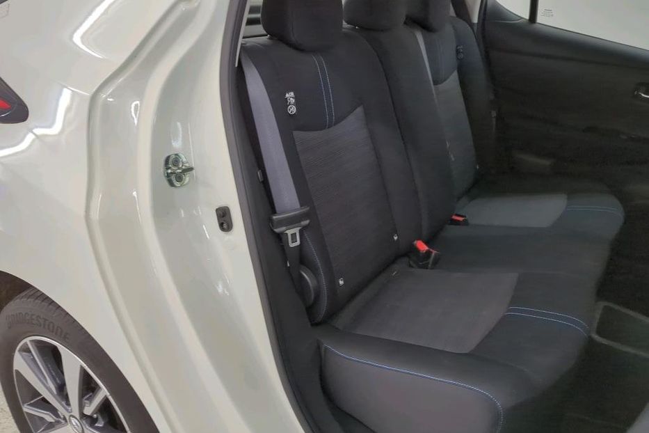 Продам Nissan Leaf  ACENTA 39kWh v7800 2020 года в Луцке