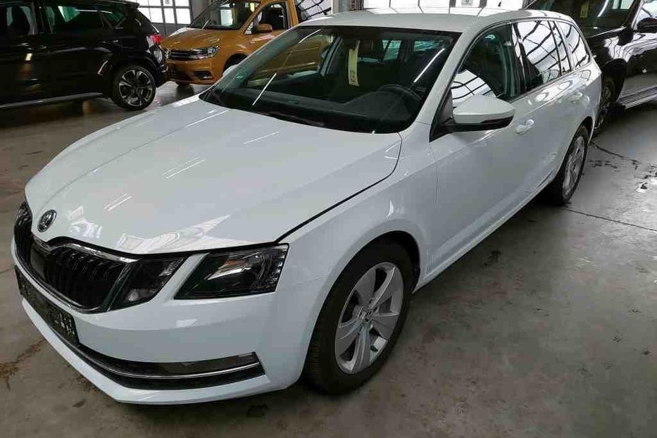 Продам Skoda Octavia Style v8955 2018 года в Луцке