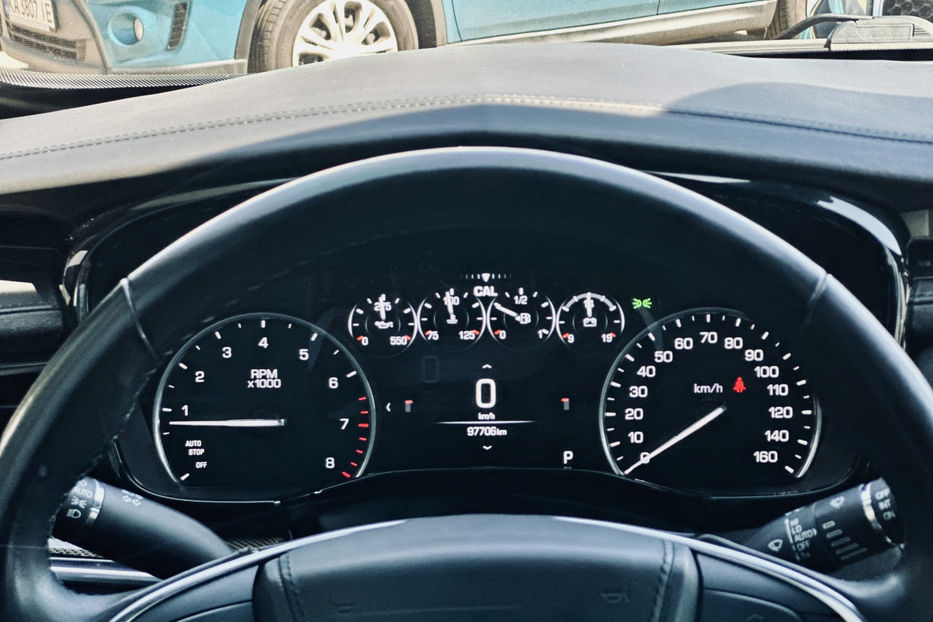 Продам Cadillac XLR 2017 года в Киеве