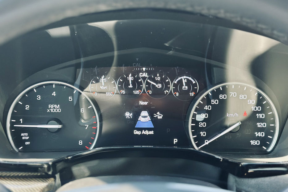 Продам Cadillac XLR 2017 года в Киеве