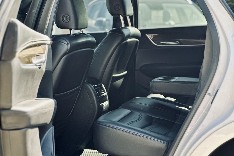 Продам Cadillac XLR 2017 года в Киеве